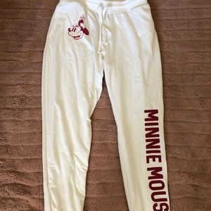 Minnie Mouse sweatpants